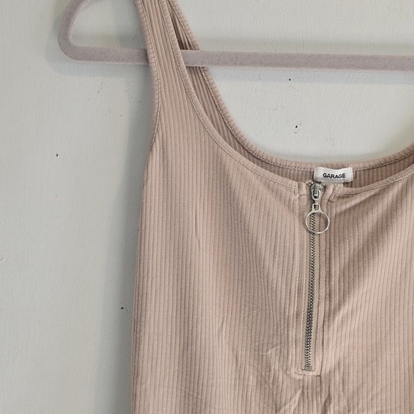 Garage Taupe Ribbed Top - Picture 5 of 16